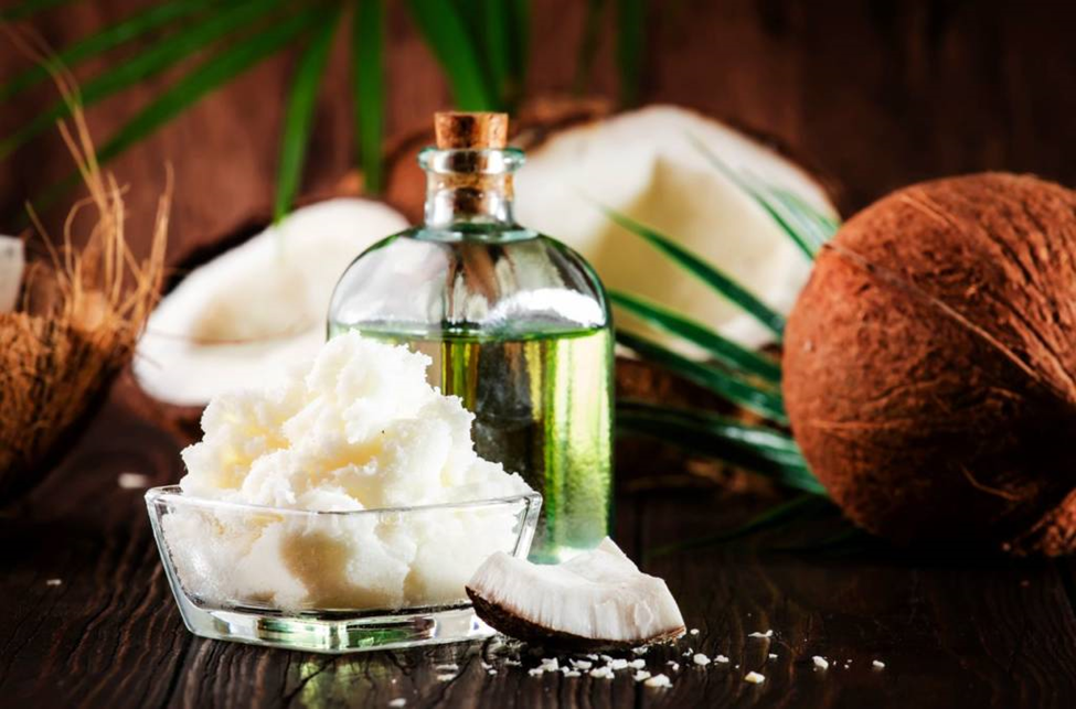 روغن نارگیل و فواید آن برای لک صورت در پامیشا
