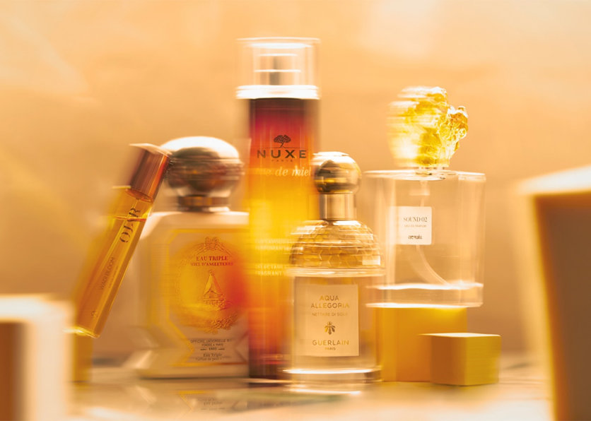 عسل و نقش آن در عطر سازی در پامیشا