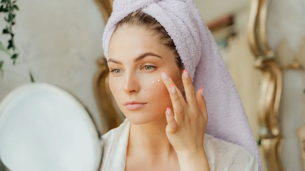 اهمیت استفاده از کرم مرطوب کننده چیست؟  در پامیشا