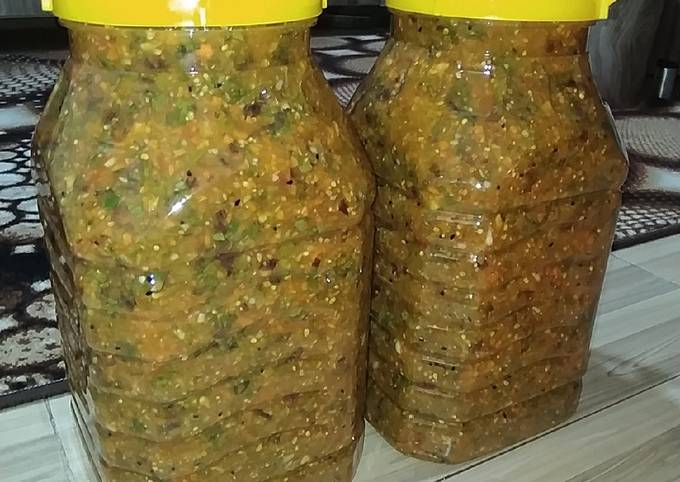 طرز تهیه ترشی های خوشمزه در پامیشا